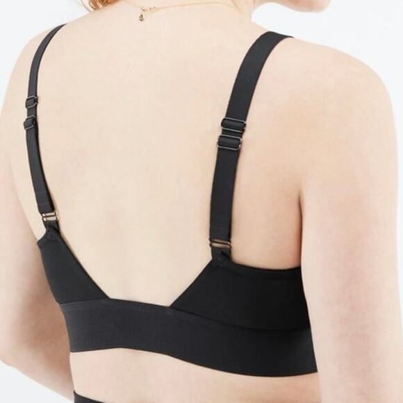 Fabletics NEW Black Maternity Nursing Bra Convertible Back XS - Picture 4 of 8